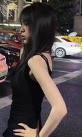 母狗伊芸中午发骚了想看着爸爸们的大鸡巴揉搓自己的骚逼想被爸爸们抽插内射2