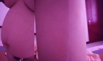 原创 怀孕老婆身材展示