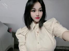 前女友张欢，恋爱期间被别人爆操，还打视频给我看，想操的联系1