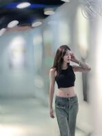 长时间没被滋润的骚女友、夹住鸡巴不放2