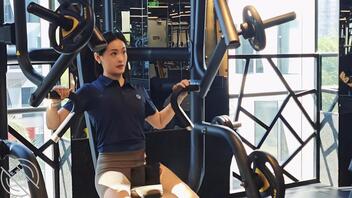 怎么办，太想操这个教练！0