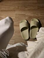 小姨子的臭脚贡献给大家