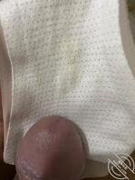 想操姑姑2，拿姑姑的内衣内裤打飞机。0
