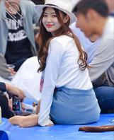 户外人妻美熟女丝袜骚脚130