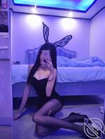 下面湿了，好想被哥哥干1