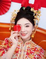 【新婚粉嫩人妻朱红】骚骚的榨精脸会有男人排队操吗0