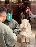 昨天老婆过生日，儿子给他妈妈转钱了 0