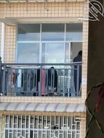 偷拍邻居女的，对着骚母狗撸鸡巴真爽