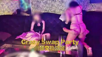 【搬运78】疯狂换妻派对EP04