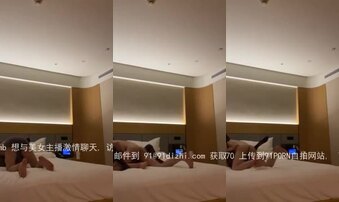 女友跟单男录视频给我看