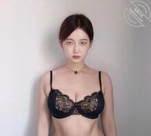 yy大奶女性朋友1