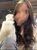 小姨家的表妹，刚满181