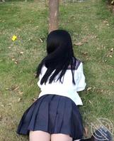 19岁表妹暂时来我家住，内心很是激动1