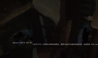 哈尔滨公寓，两次露出，走廊楼梯间，被路人发现（开声音）