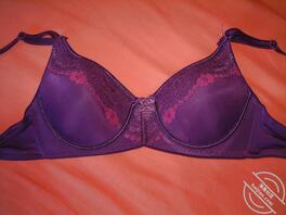 丈母娘骚到极致的紫色奶罩内衣0