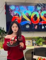 你们的骚妈妈出现～深夜发骚请求陪伴，伦理放到一边，享受此刻。1