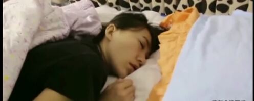 出差套路同事少妇