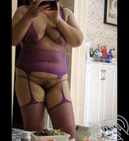 宝贝母猪老婆来咯，喜不喜欢？2