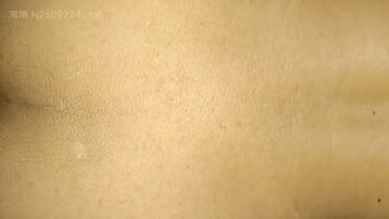 1.大屁股大姨子终于肏上之旧号的前三段内容结合