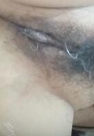 我那发骚的婶娘抠逼给我看2