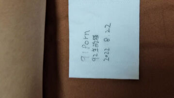 想不想舔我女朋友粉色的小逼逼