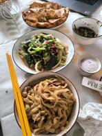 原创12.昨晚大哥没有回来,我和侄女酒后再次发生关系,我感觉侄女接受我了0