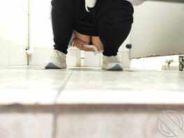 原创厕拍 拍到两个老肥熟，只是多毛的没拍到脸2