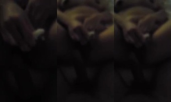 90后少妇跳蛋自慰，呻吟可射