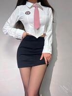 山东潍坊人妻  90后小少妇   有偿联系我，只要你想他就会2