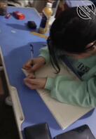 爸妈不在家  忽悠妹妹吃鸡巴0