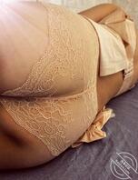 粉色，黑色战袍，哪个更性感？有男大射屏吗？2