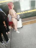 火车站坦克谁喜欢