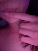 自慰是我最喜欢的爱好之一