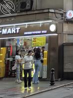 广州，沙面，偷拍牛仔裤大美臀肥臀0