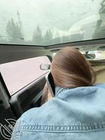 骚逼车上挨操时 被老公打电话查岗 足交完还被大鸡吧狂插 路人的鸡吧就是香1