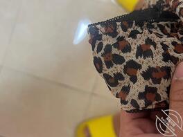 隔壁家离异少妇原味内裤打胶2