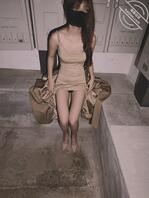 《原创》调教嫂子让嫂子爱上了户外露出野战，主动约我拍漏出！2