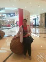 想和妈妈日皮，插进妈妈的子宫，让妈妈帮我生孩子