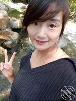 把骚妈送野爹们玩一天，野爹们想怎么操我妈0