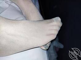 臭脚母狗人妻附带生活照1