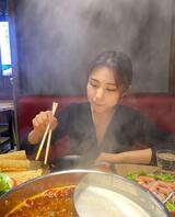 操了老姐的闺蜜，初识还是少女，操她时以为人妇1