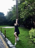 天太热，好想不穿衣服在街上