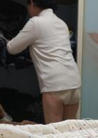 绿母儿想让野爹们侮辱骚妈0