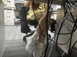 同事小姐姐的美腿大长腿。2