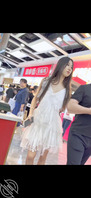 （超极品白裙美女偷拍视频）极品美女和男友逛商场被我偷拍，是不是被包养了啊1