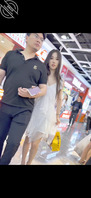 （超极品白裙美女偷拍视频）极品美女和男友逛商场被我偷拍，是不是被包养了啊2