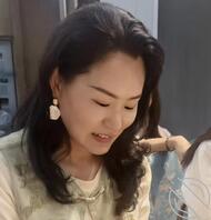 儿子同学的单身妈妈，就是不愿露脸0