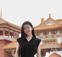 想被射屏过的初中同学董晓萌 求量大，附近人加到了以前初中同学，视频给看逼0