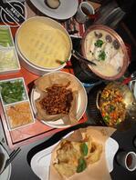 【原创攻略妹妹19】圣诞节带妹妹吃东北菜。骚逼妹妹穿情趣