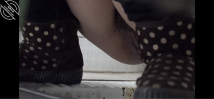 上厕所偷拍了前女友0